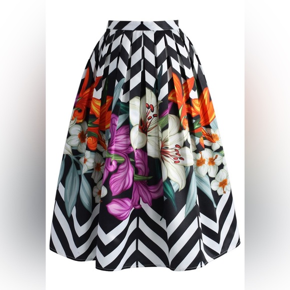 Chicwish Zigzag Bouquet Skirt - Picture 5 of 5